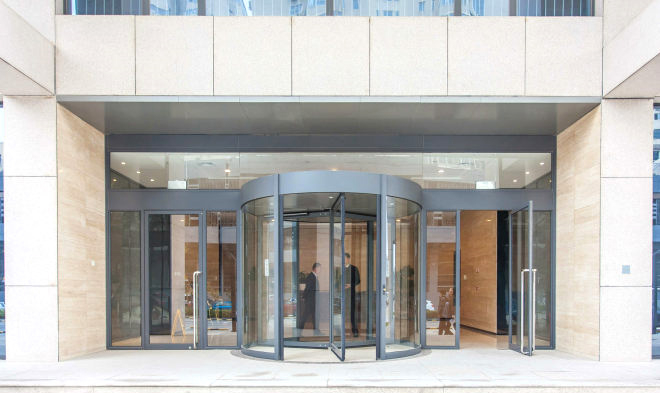 华腾世纪总部公园正门图